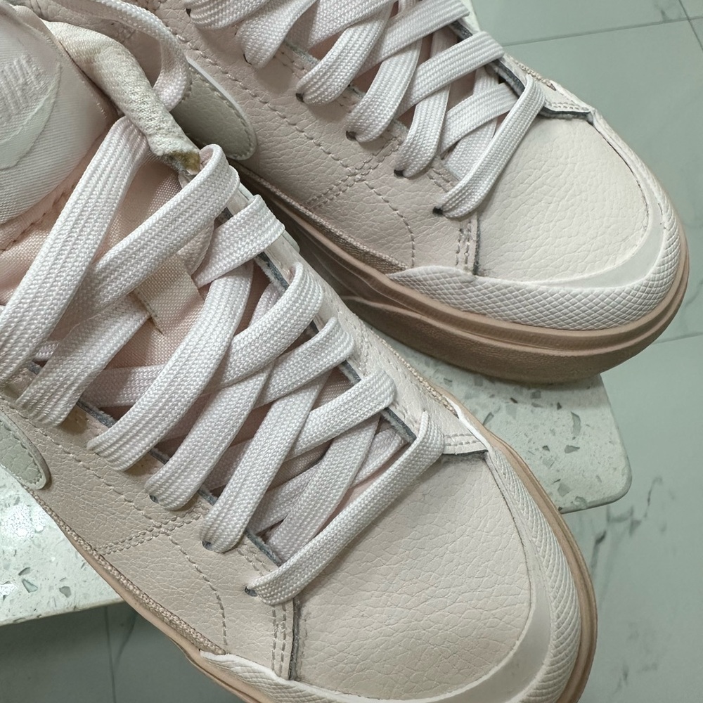 Wmns Court Legacy Lift 'Light Soft Pink'
